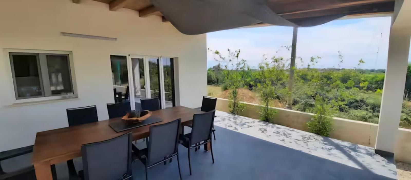 Villa Dalani House *